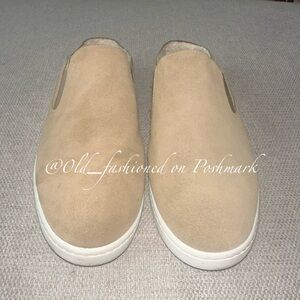 VINCE Shearling + Suede Backless Flats in Tan Sz 37 / 7